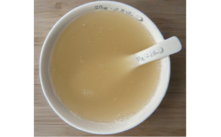 夏日解暑，這碗冷藏的野生葛根粉藏著自然的清涼答案?