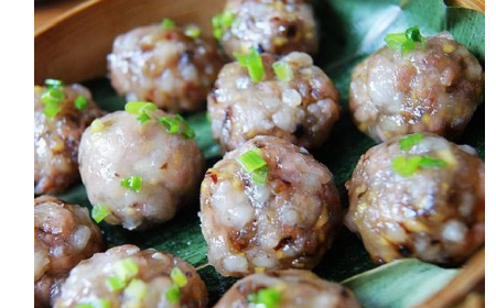 葛尚好生活｜周末圍坐，揉出一鍋藏著煙火與歡喜的葛粉圓子